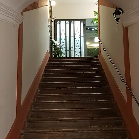 Hotel Regina Palerme