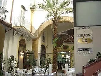 Regina מלון *