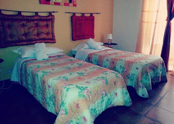 Regina Hotel *